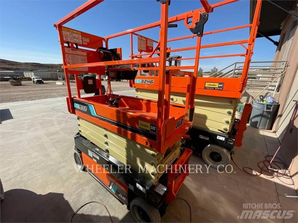 JLG AE1932 가위형 리프트