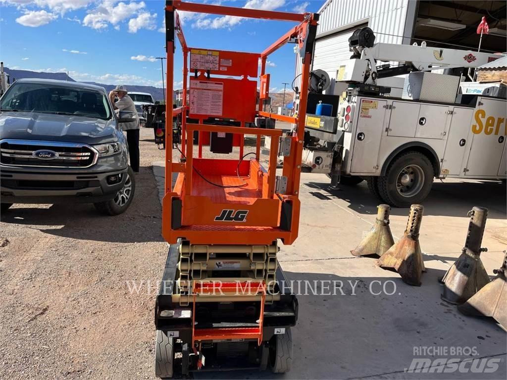 JLG AE1932 가위형 리프트
