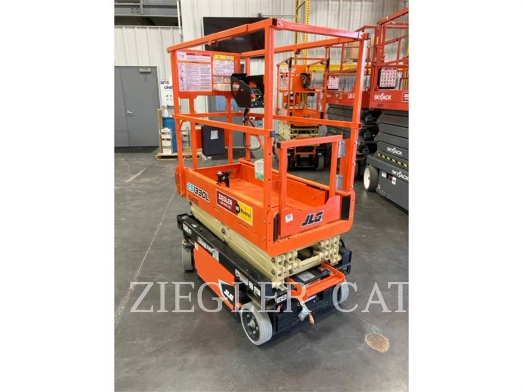 JLG ES1330L 가위형 리프트