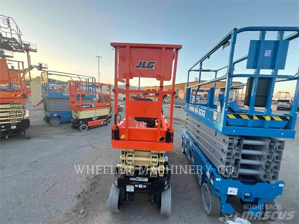 JLG ES2632 가위형 리프트