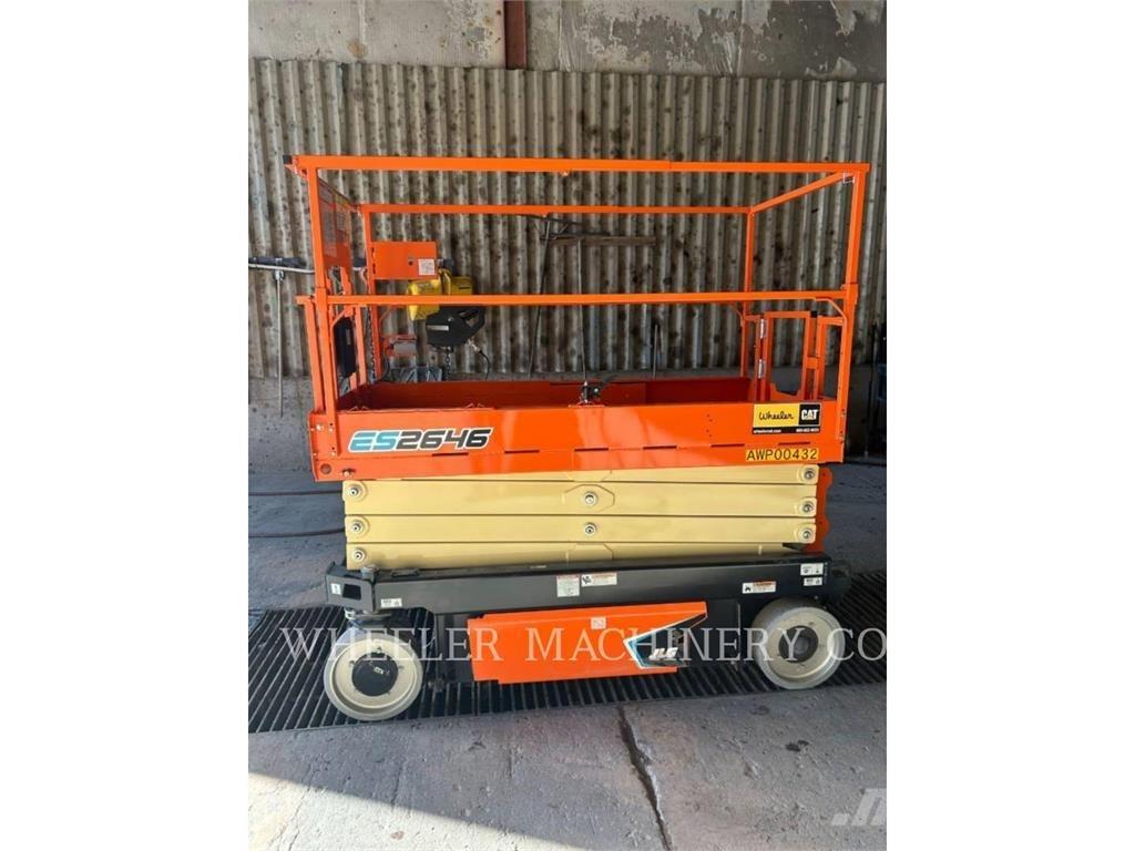 JLG ES2646 가위형 리프트