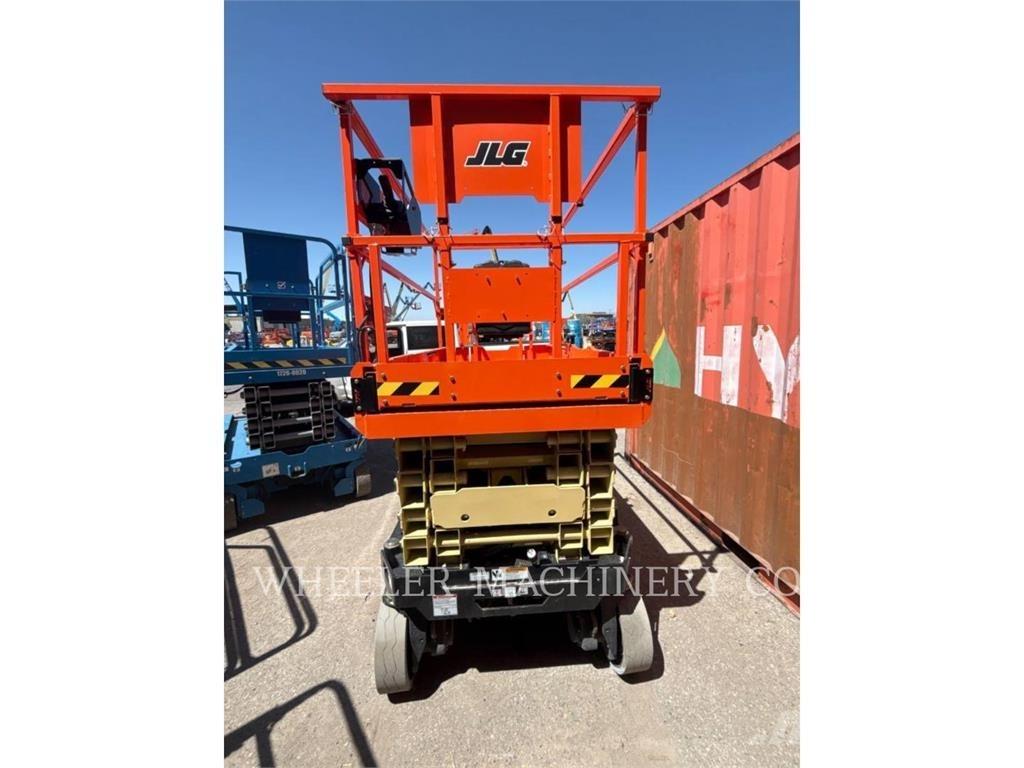 JLG ES3246 가위형 리프트