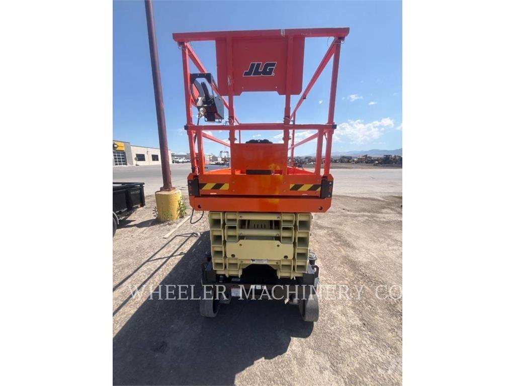 JLG ES4046 가위형 리프트