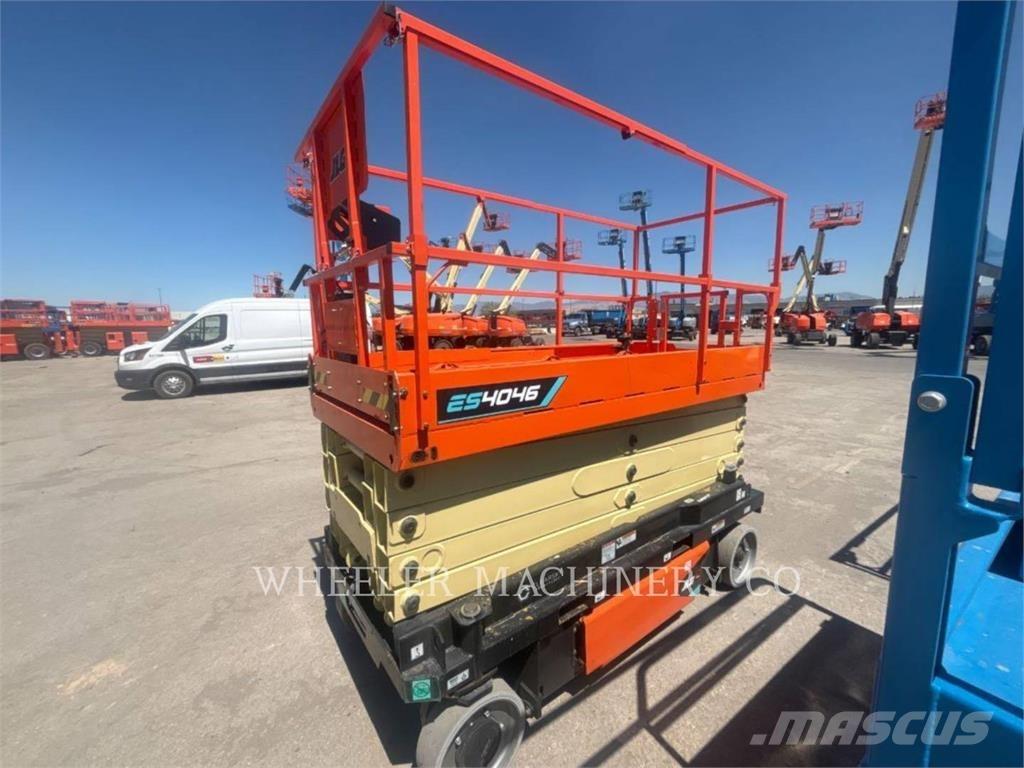 JLG ES4046 가위형 리프트
