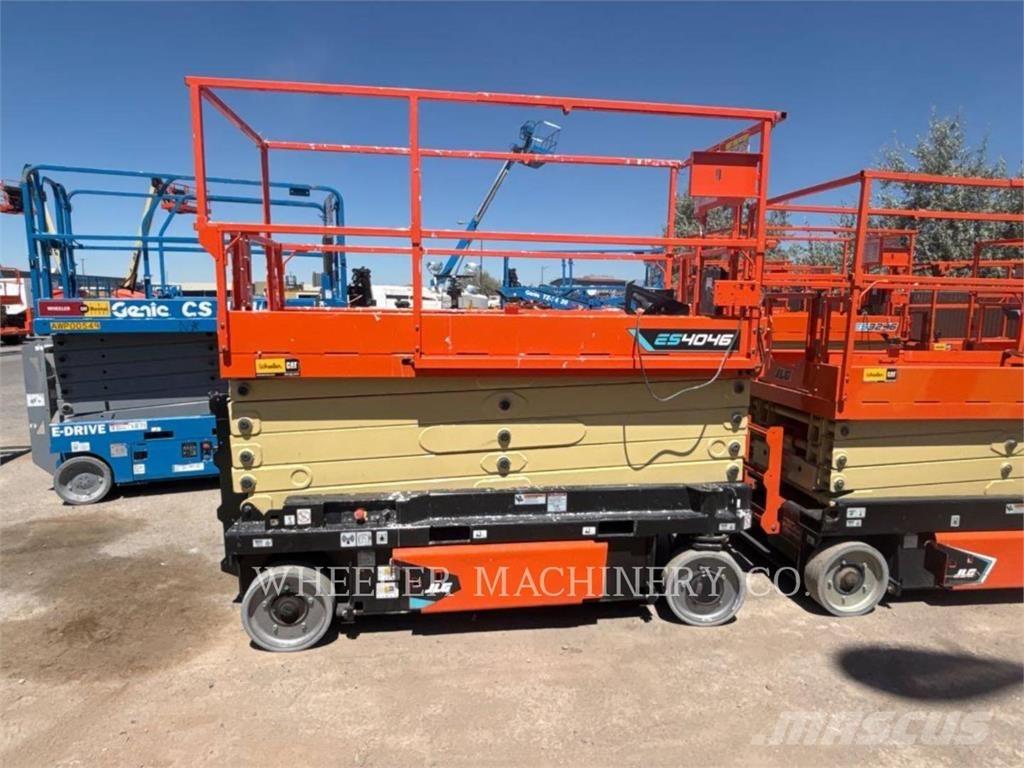 JLG ES4046 가위형 리프트