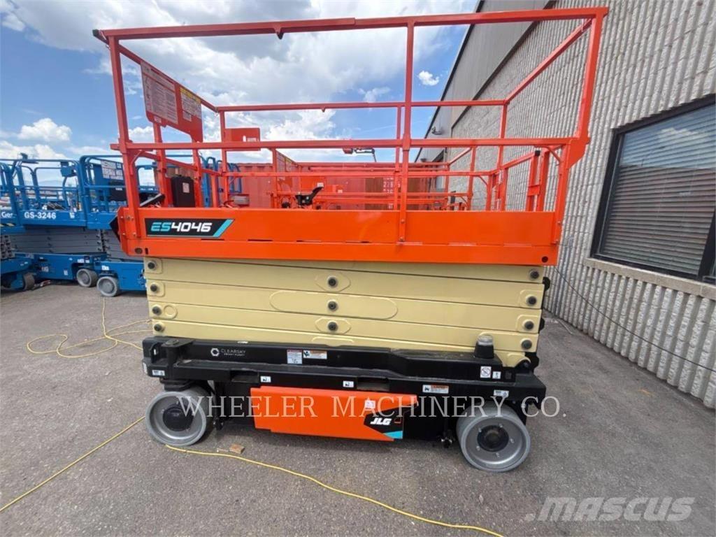 JLG ES4046 가위형 리프트