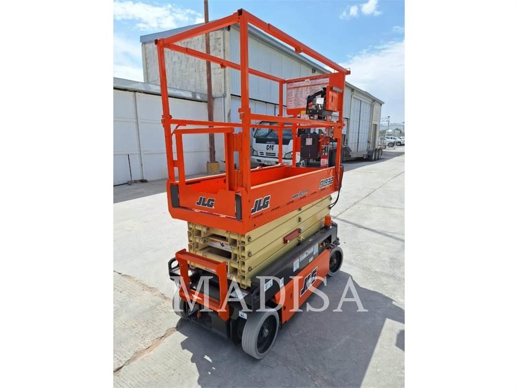 JLG R1932 가위형 리프트