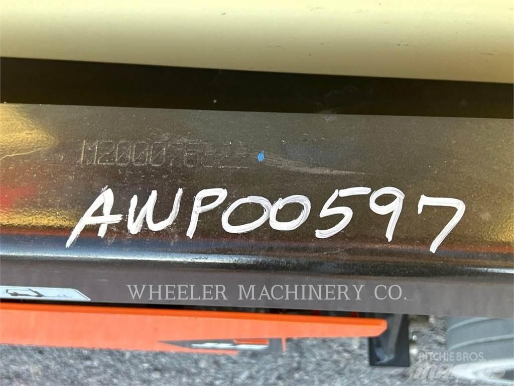 JLG R4045 가위형 리프트
