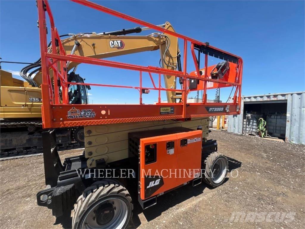 JLG RT3369 가위형 리프트