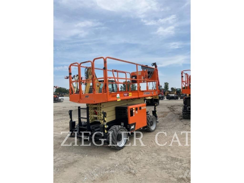 JLG RT3369 가위형 리프트