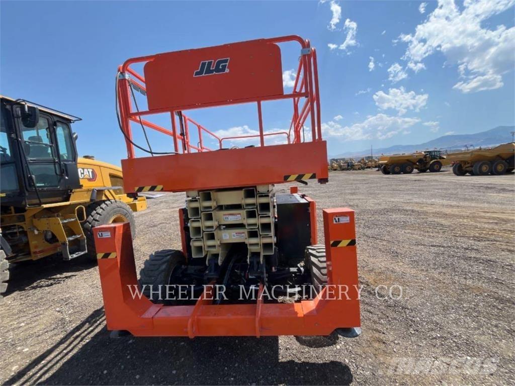 JLG RT4394 가위형 리프트