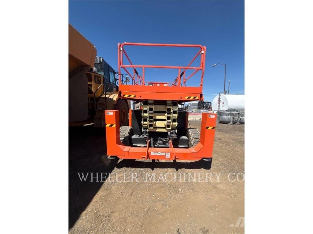 JLG RT4394 가위형 리프트