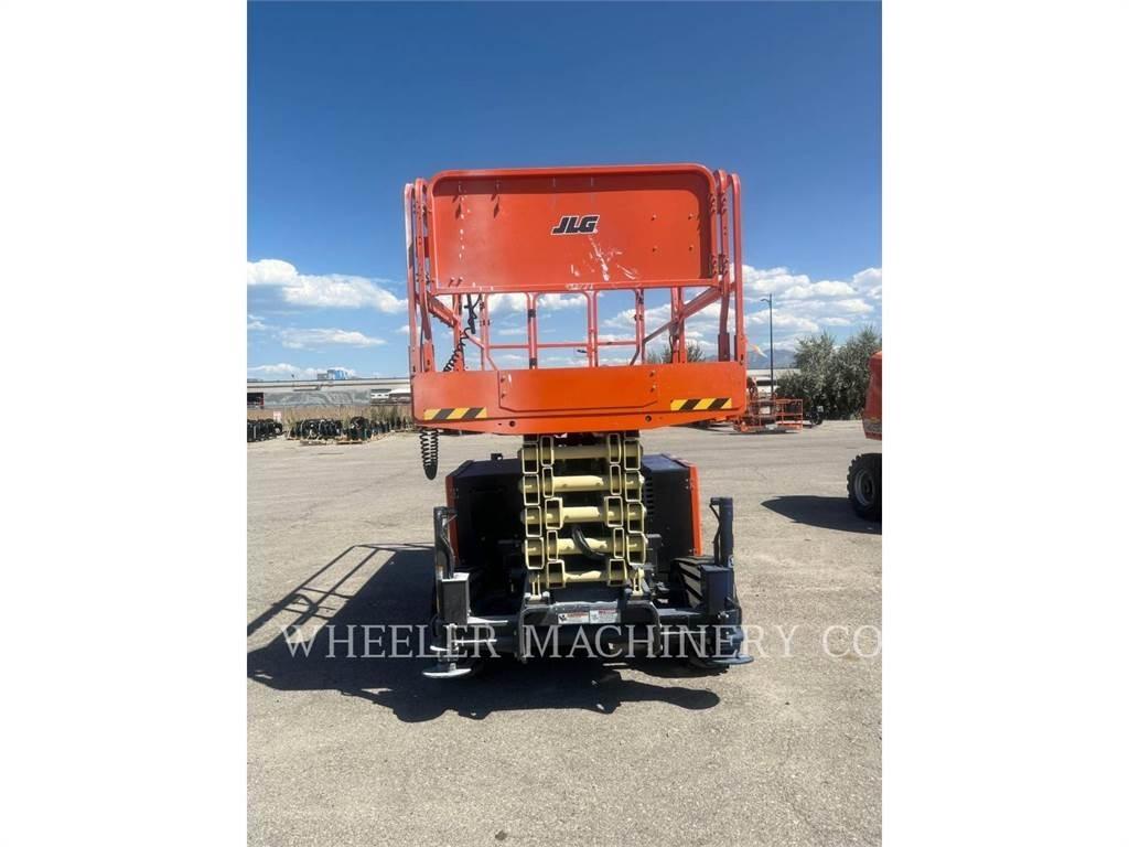 JLG RT4769 가위형 리프트