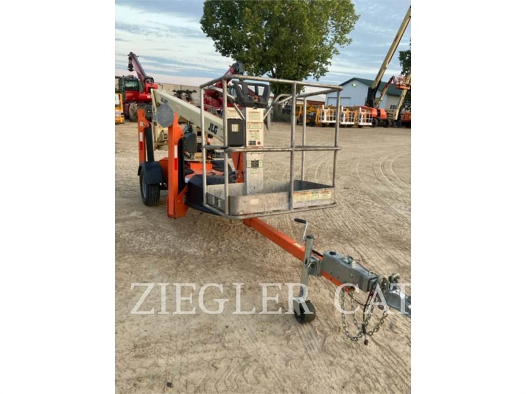 JLG T350 관절형 전동이동 리프트