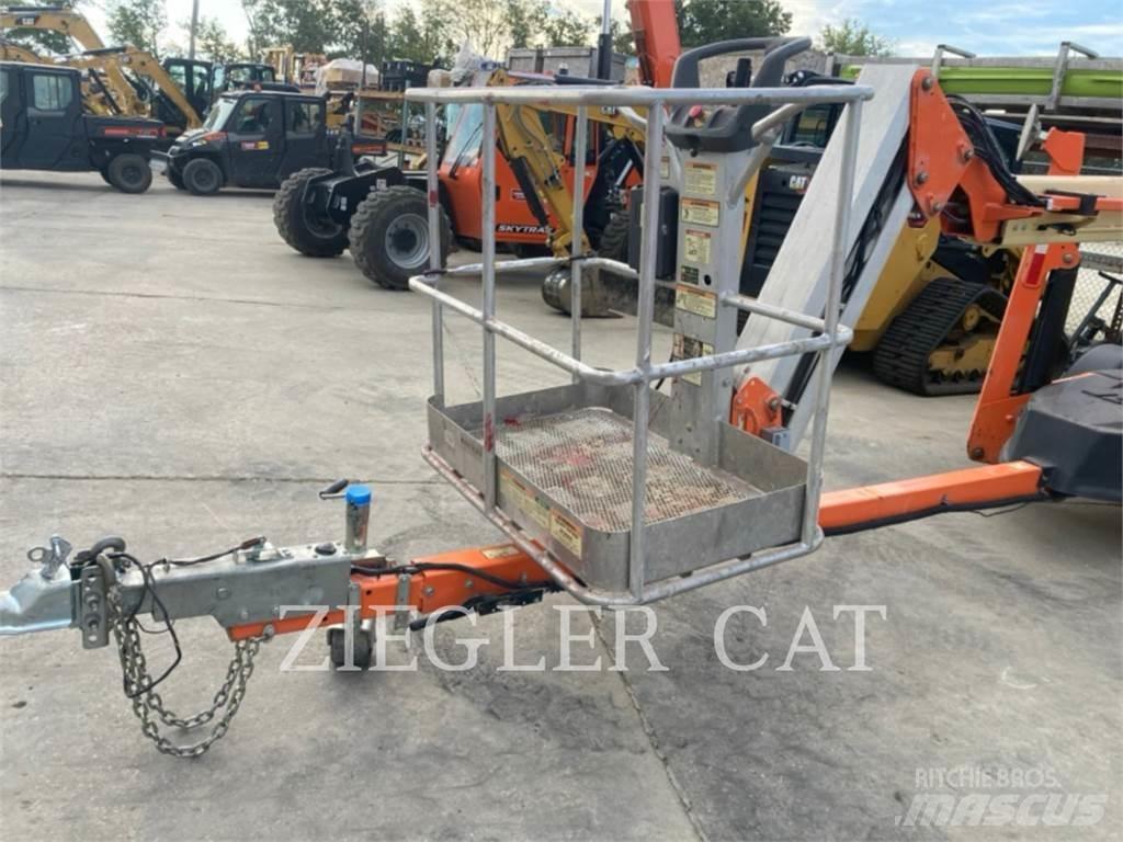 JLG T500J 관절형 전동이동 리프트