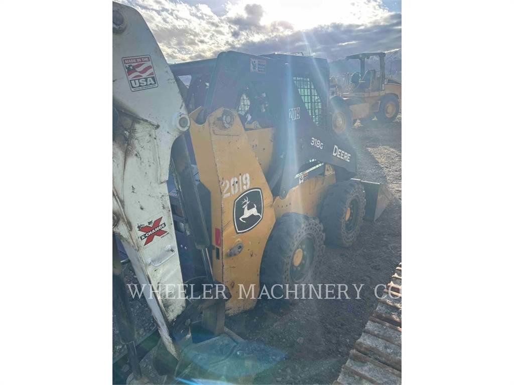 John Deere 318G  스키드로더
