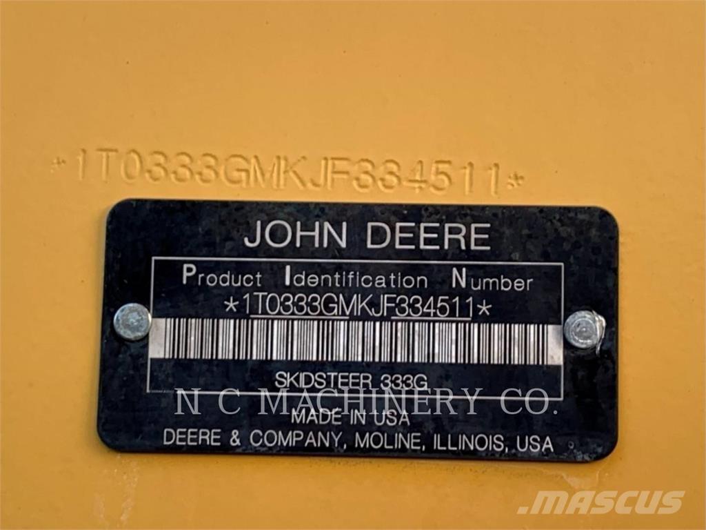 John Deere 333G  스키드로더