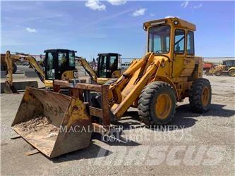 John Deere 444  휠로우더