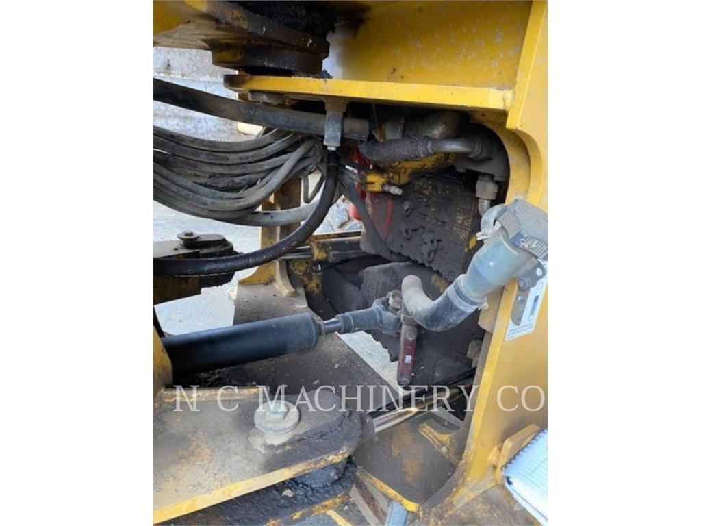 John Deere 544J  휠로우더