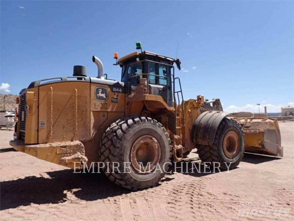 John Deere 844P  휠로우더