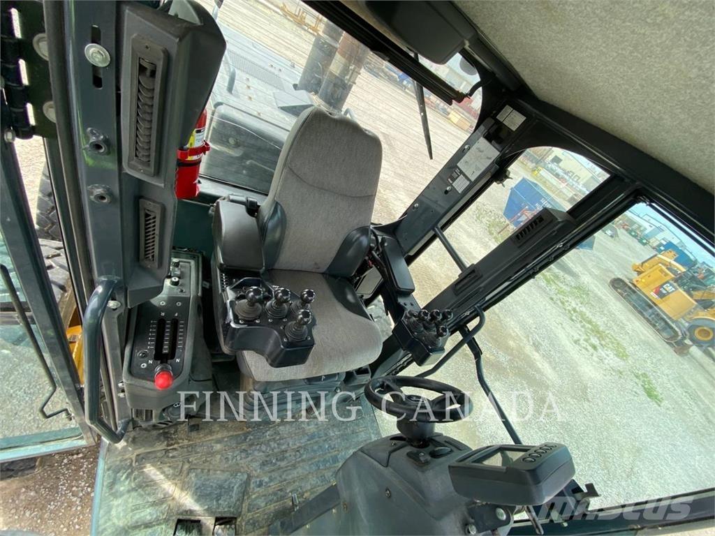 John Deere 872G 그레이더