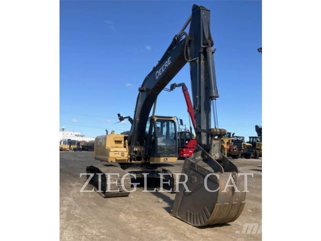 John Deere & CO. 200D 대형 굴삭기 29톤 이상
