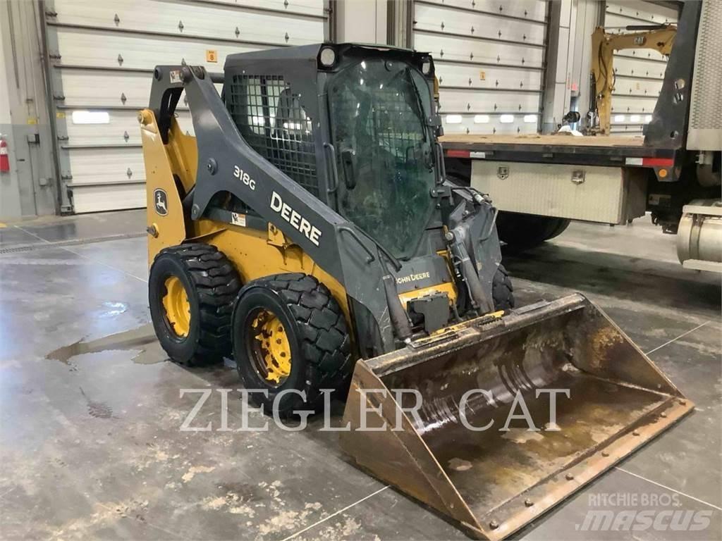 John Deere & CO. 318G  스키드로더