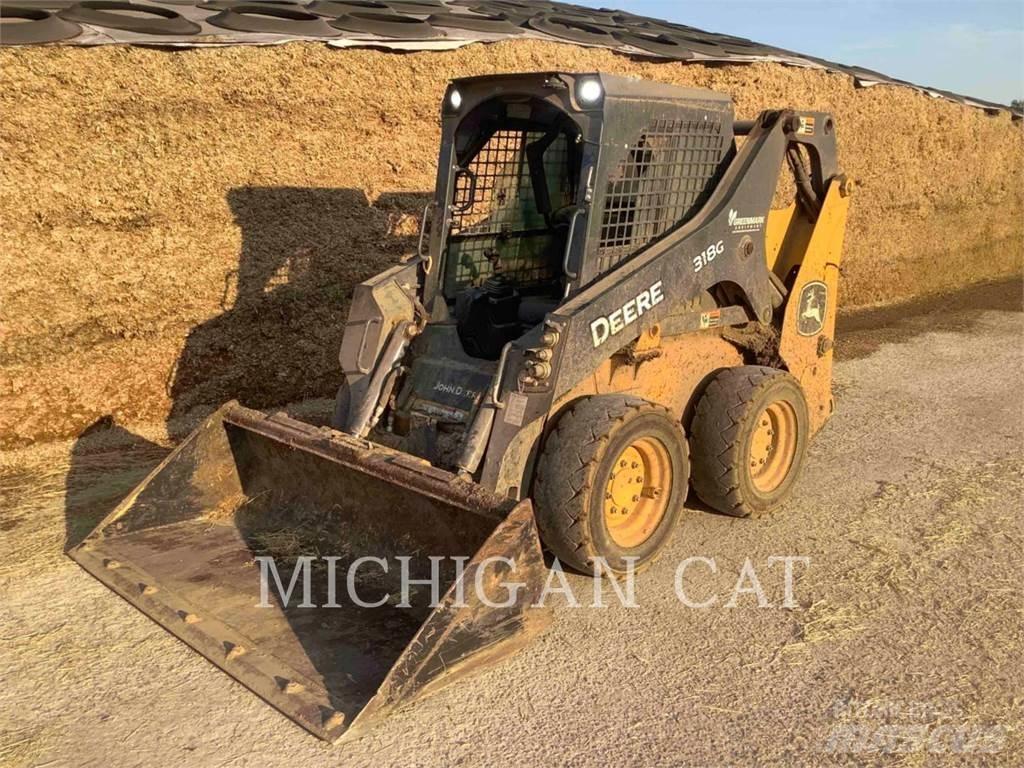 John Deere & CO. 318G  스키드로더
