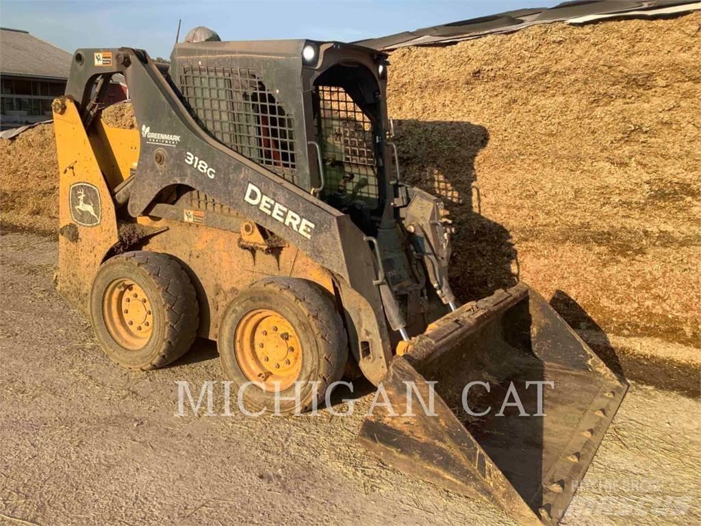 John Deere & CO. 318G  스키드로더