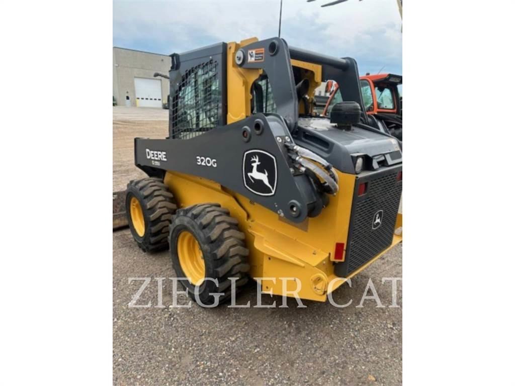 John Deere & CO. 320G  스키드로더