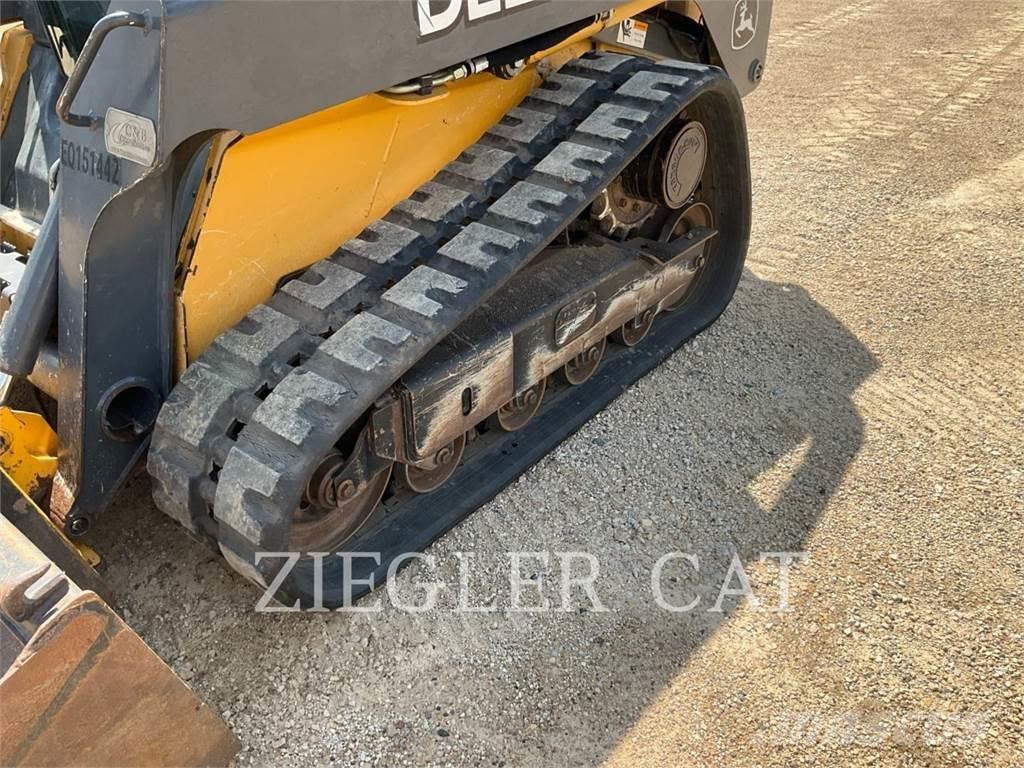 John Deere & CO. 323D 궤도식 로우더