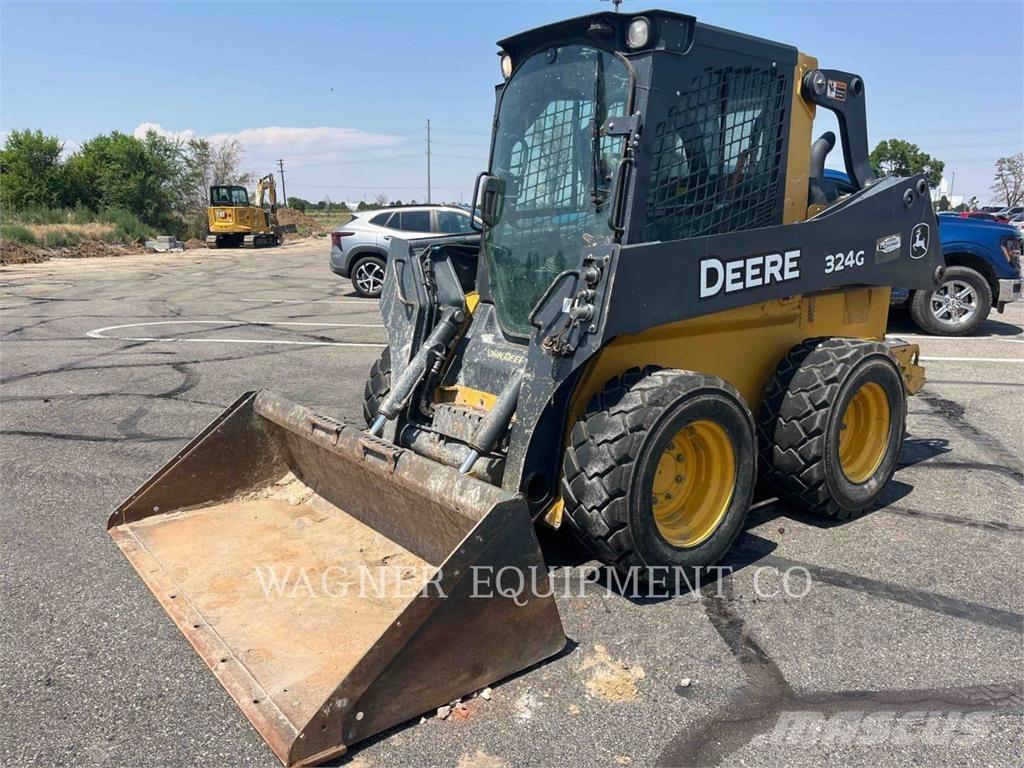 John Deere & CO. 324G  스키드로더