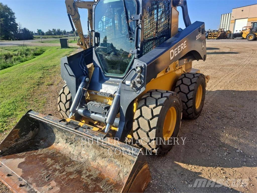John Deere & CO. 332G  스키드로더