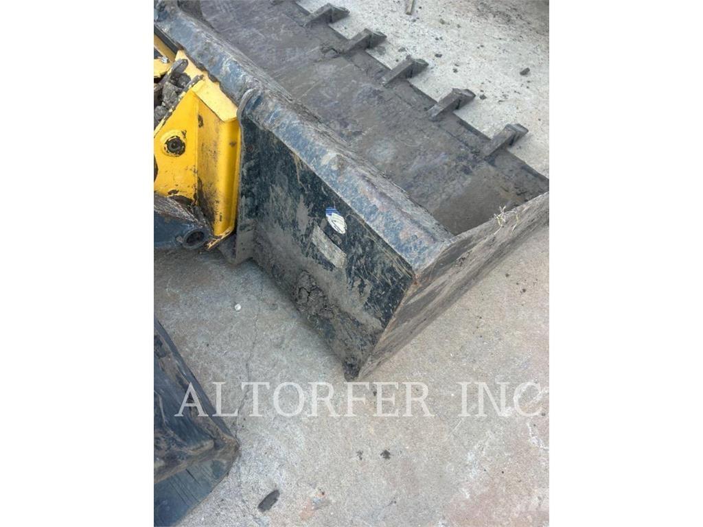 John Deere & CO. 333G  스키드로더