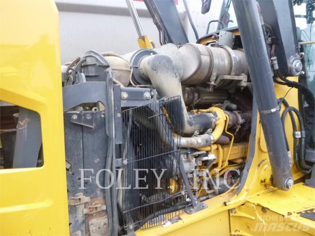 John Deere & CO. 410 백호로더