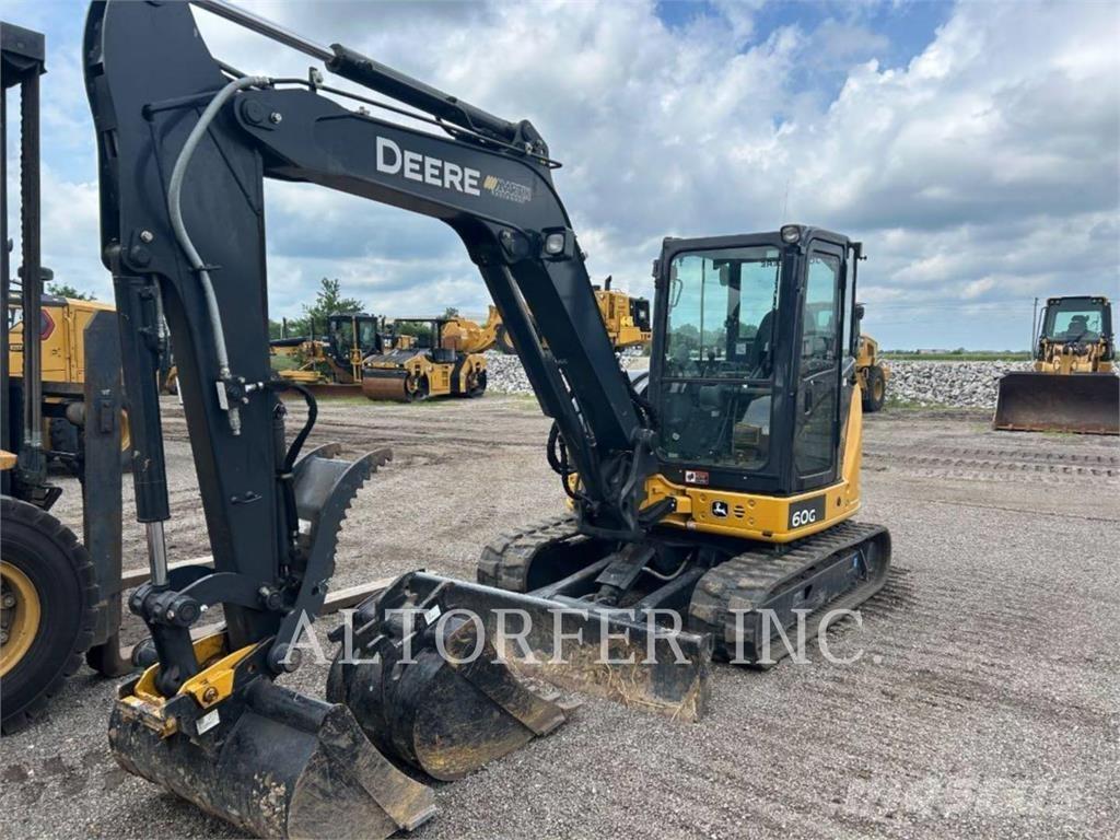 John Deere & CO. 60G 대형 굴삭기 29톤 이상