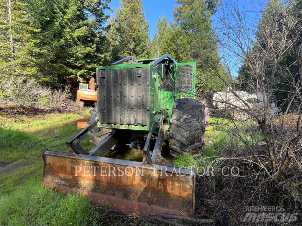 John Deere & CO. 648L 목재스키더