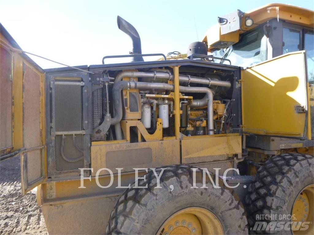 John Deere & CO. 672G 그레이더