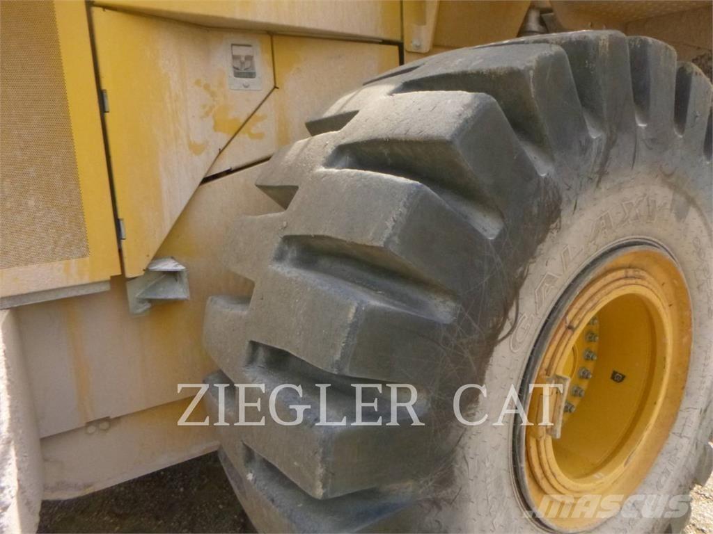 John Deere & CO. 844K III  휠로우더