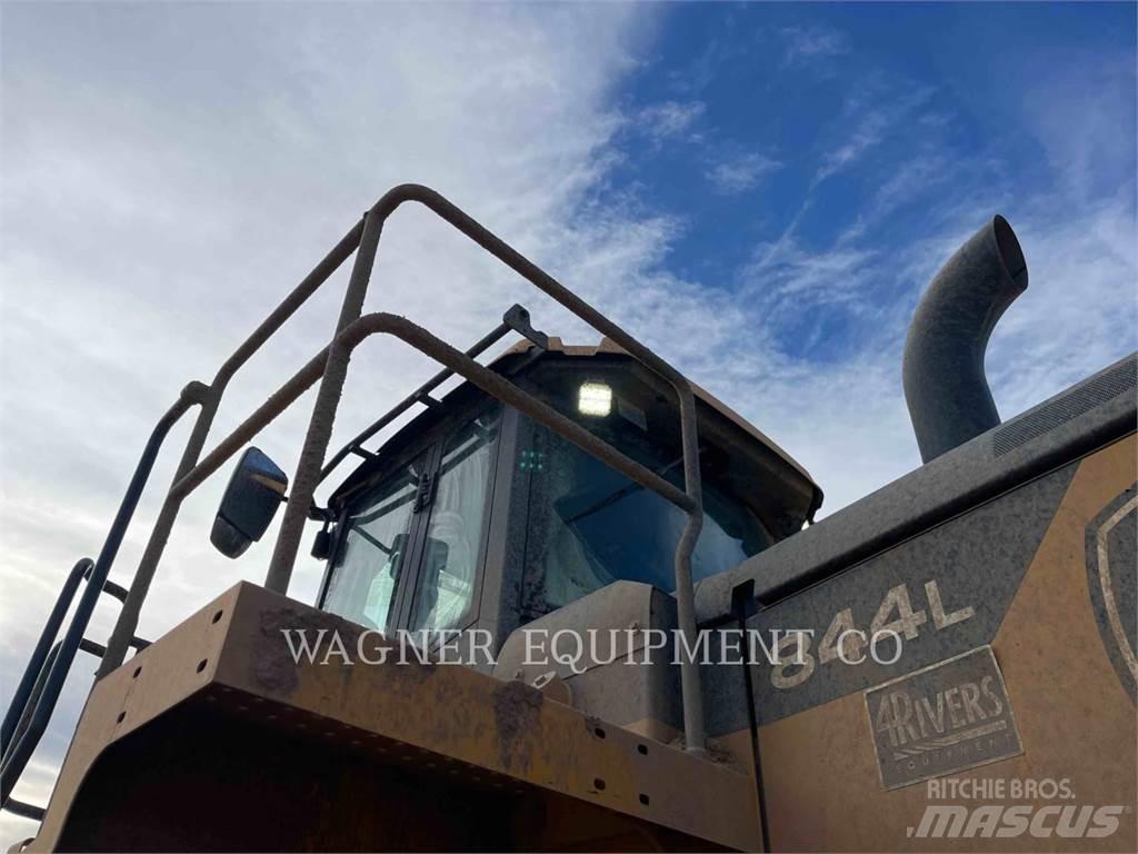 John Deere & CO. 844L  휠로우더