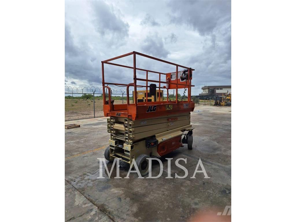 Jungheinrich 3246ES 가위형 리프트