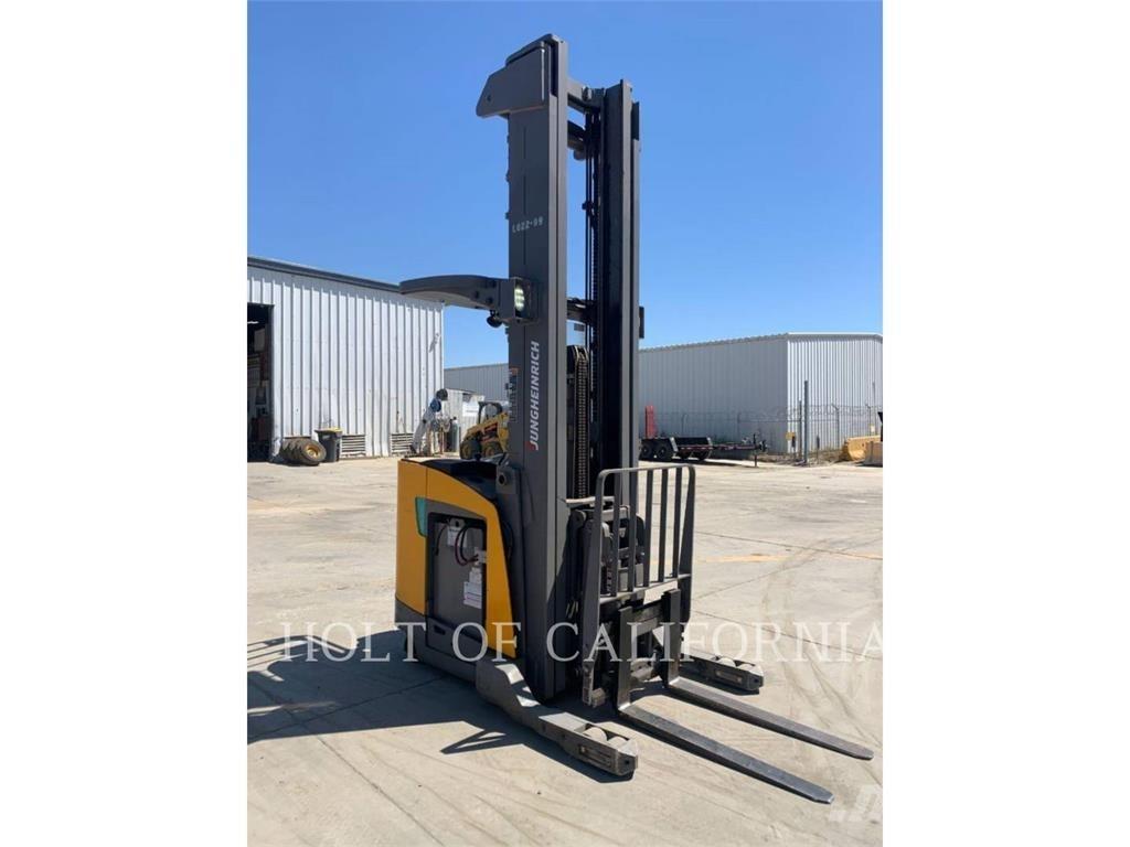 Jungheinrich ETR335DA 그 외 지게차