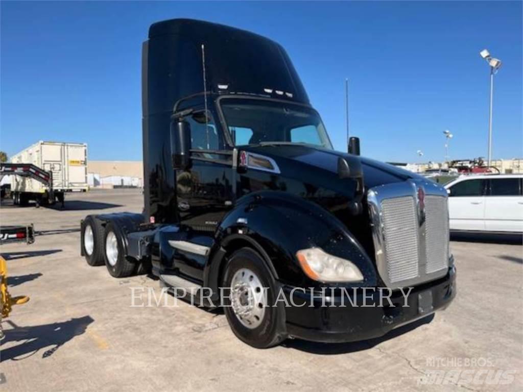 Kenworth (OBSOLETE) T680 엔진