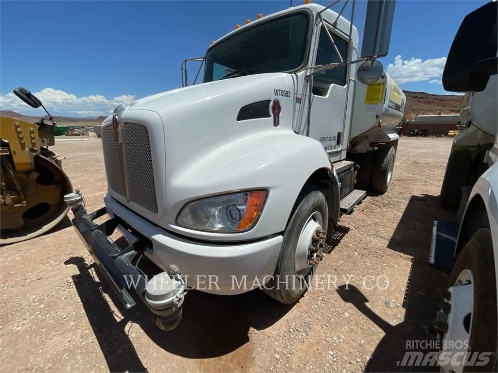 Kenworth WT2000 A 탱커 트럭