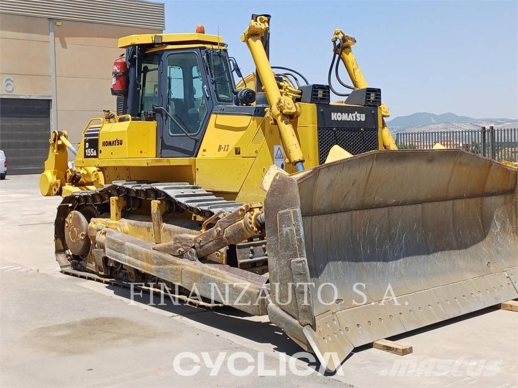 Komatsu D155 크롤러 도저