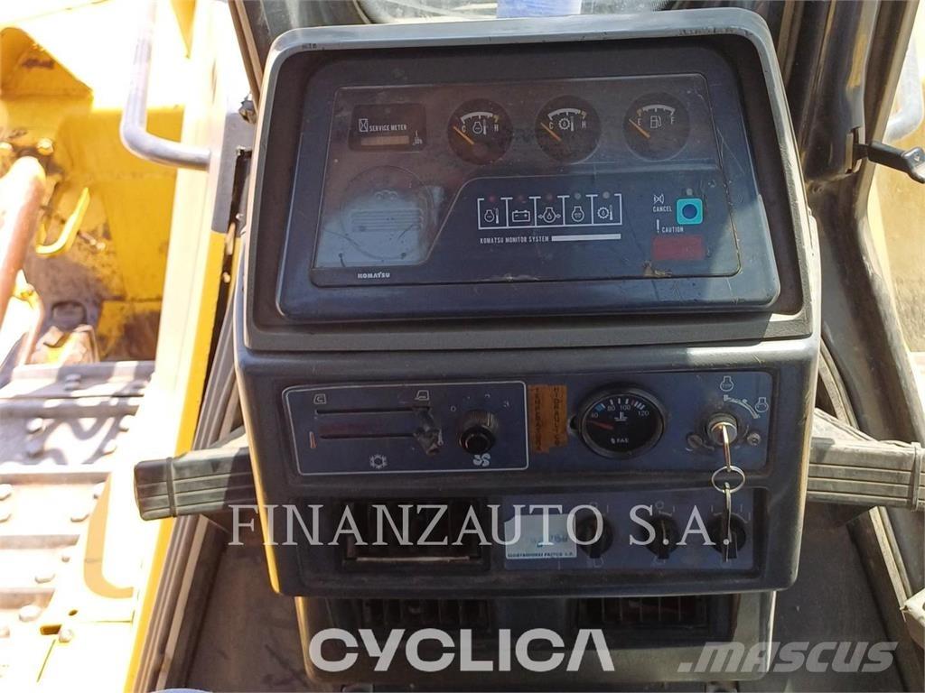 Komatsu D155 크롤러 도저