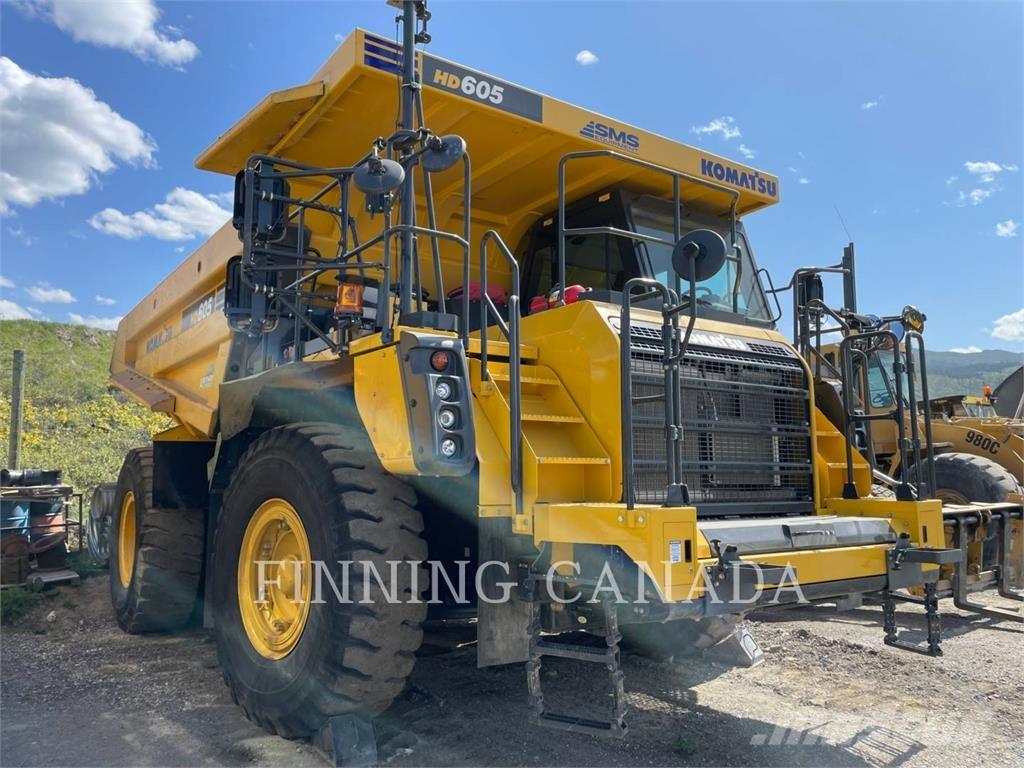 Komatsu HD605-8 연결식 홀러