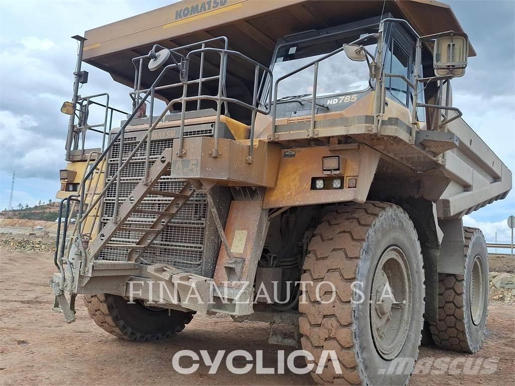 Komatsu HD785-7 연결식 홀러