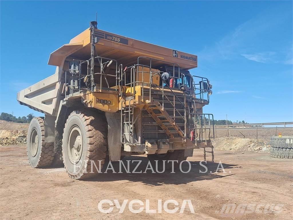 Komatsu HD785-8 연결식 홀러
