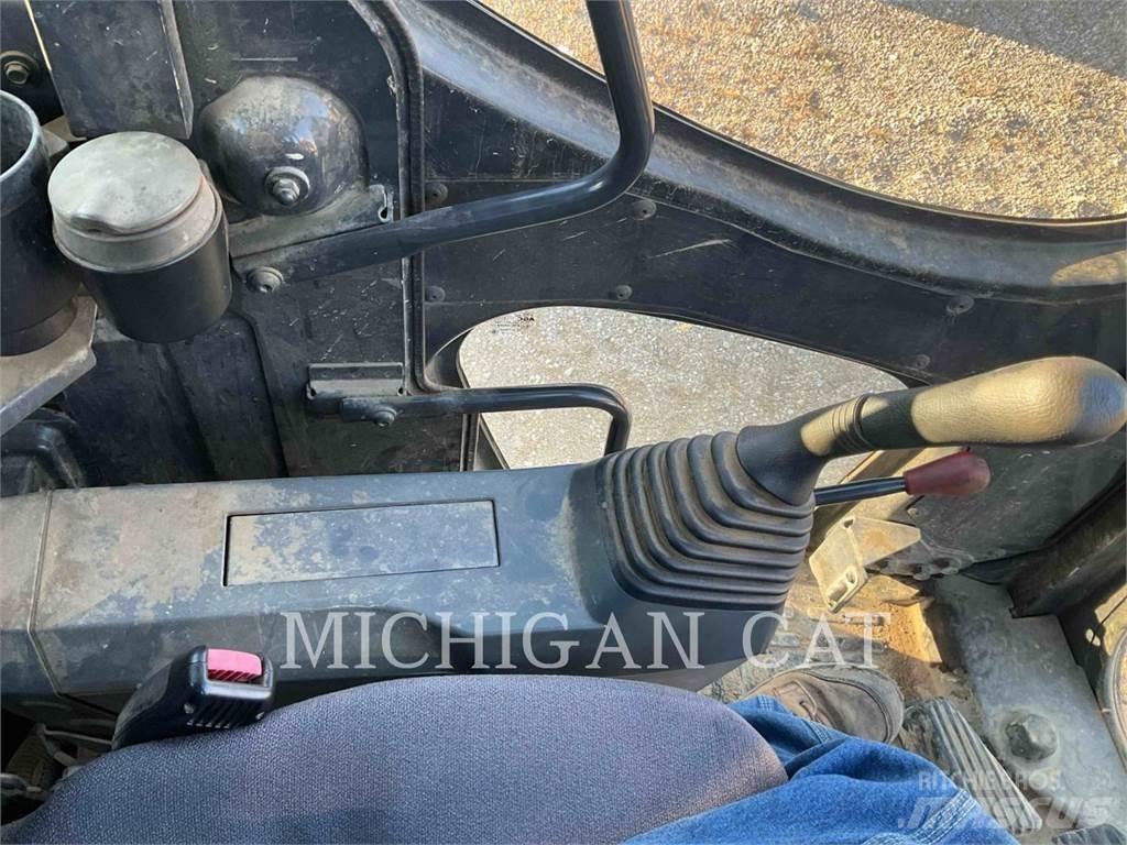 Komatsu PC128US 대형 굴삭기 29톤 이상